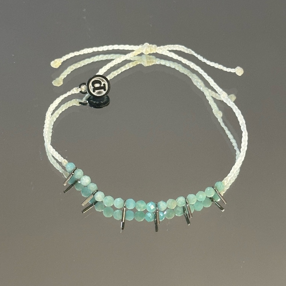 Pura Vida. White Cord Bracelet with Aqua Beads and Silver Accents